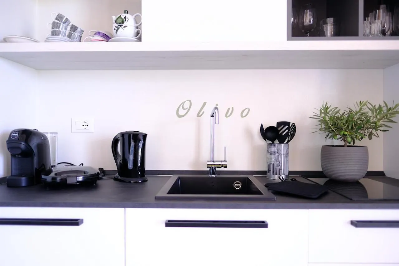 Villa Nina - Apartments & Relax Caprino Veronese