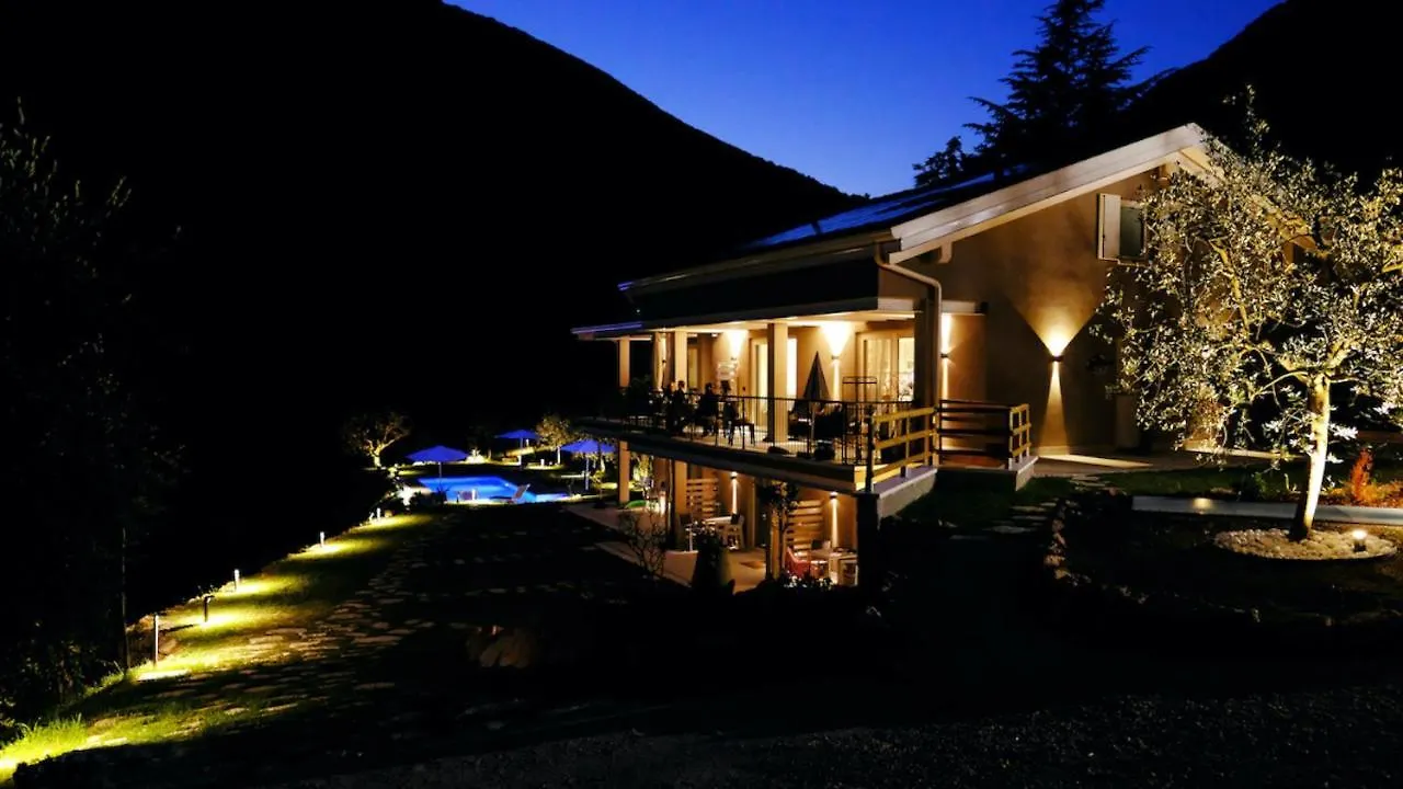 Villa Nina - Apartments & Relax Caprino Veronese Itálie