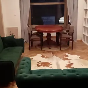 https://2-bedroom-apartment.hotelsghent.com