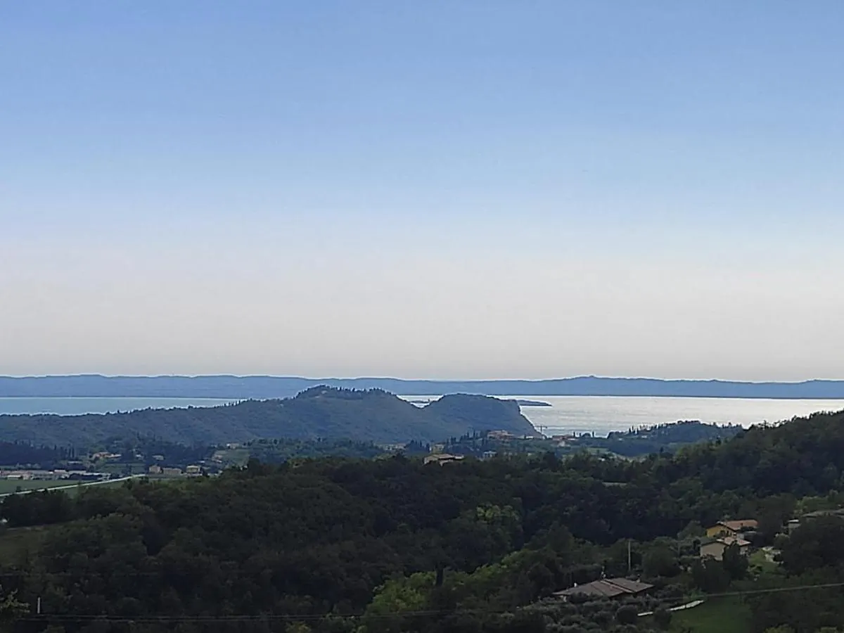 Villa Nina - Apartments & Relax Caprino Veronese Italy