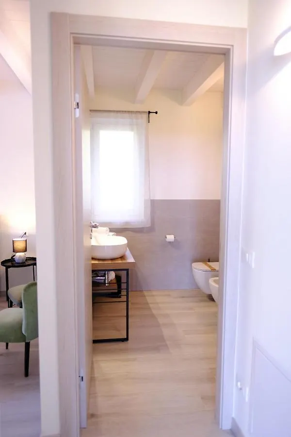 Villa Nina - Apartments & Relax Caprino Veronese